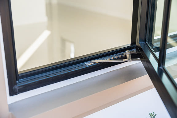 AC84%20คุณธนพล 275%201