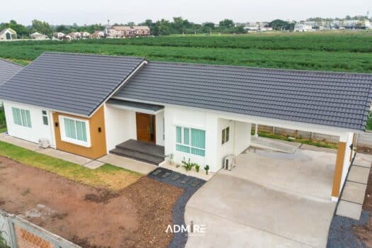 คุณจารีต ธรรมนิตย์กิจ  จ.นครราชสีมา
